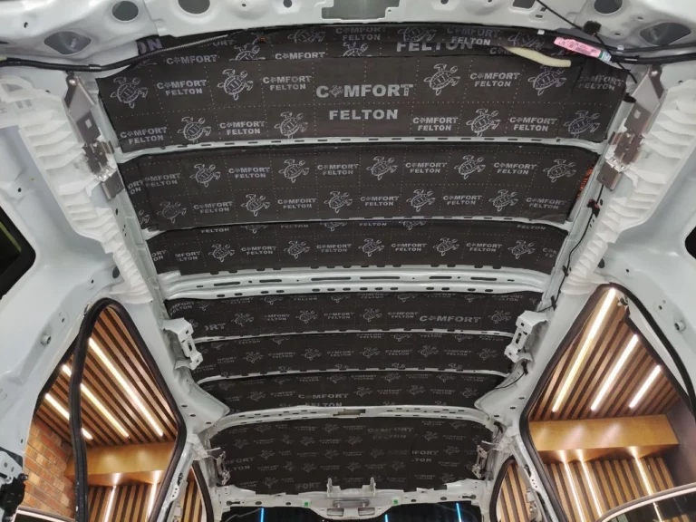 Шумоизоляция крыши Honda Freed-3