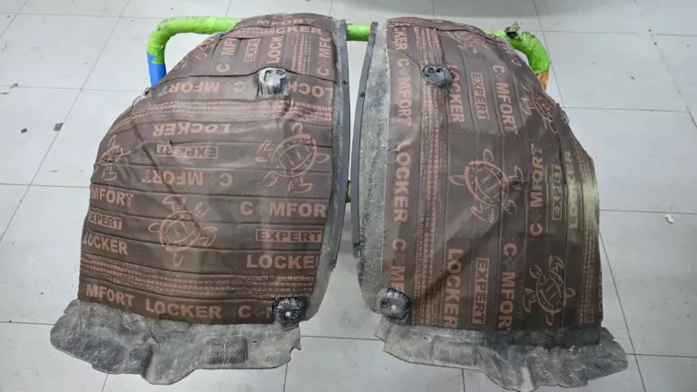 Шумоизоляция арок Land Rover Range Rover-5