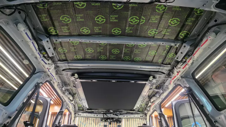 Шумоизоляция крыши Nissan Armada-2