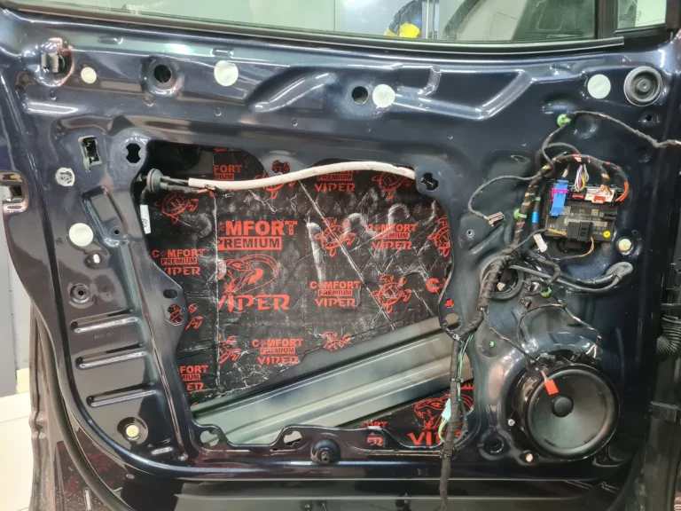 Volkswagen id4 двер 2