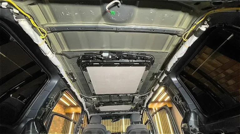 Шумоизоляция крыши Hyundai Staria 2022-1