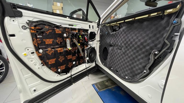 Шумоизоляция двери Lexus RX 2021-4