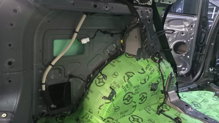 Шумоизоляция багажника Exeed TXL-5