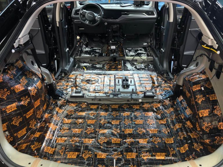 Шумоизоляция пола Haval F7x